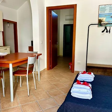 Torre dell'Orso Suite Apartments *